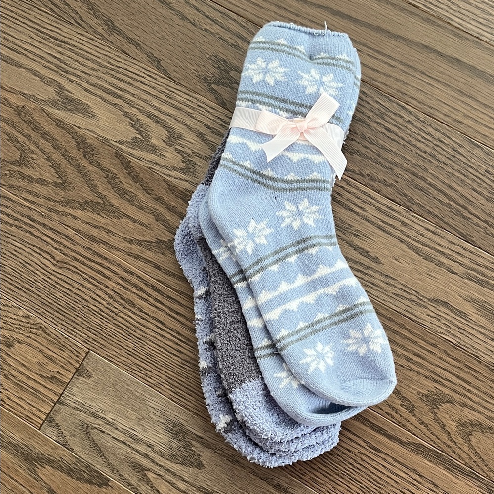 Brand new fuzzy socks 3 pairs